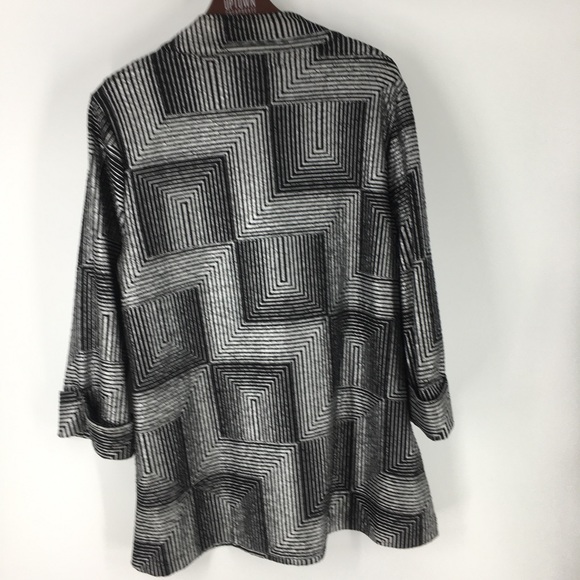 Beautiful Silver Metallic Black Jacket (0617) - Picture 6 of 8